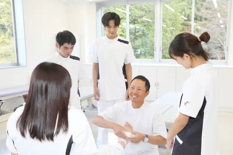 即戦力として活躍できるプロを育成！一人一人をバックアップ