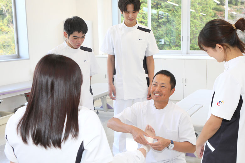 身近なもので応急処置体験！