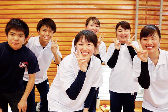 学生スタッフから色々聞けちゃう！